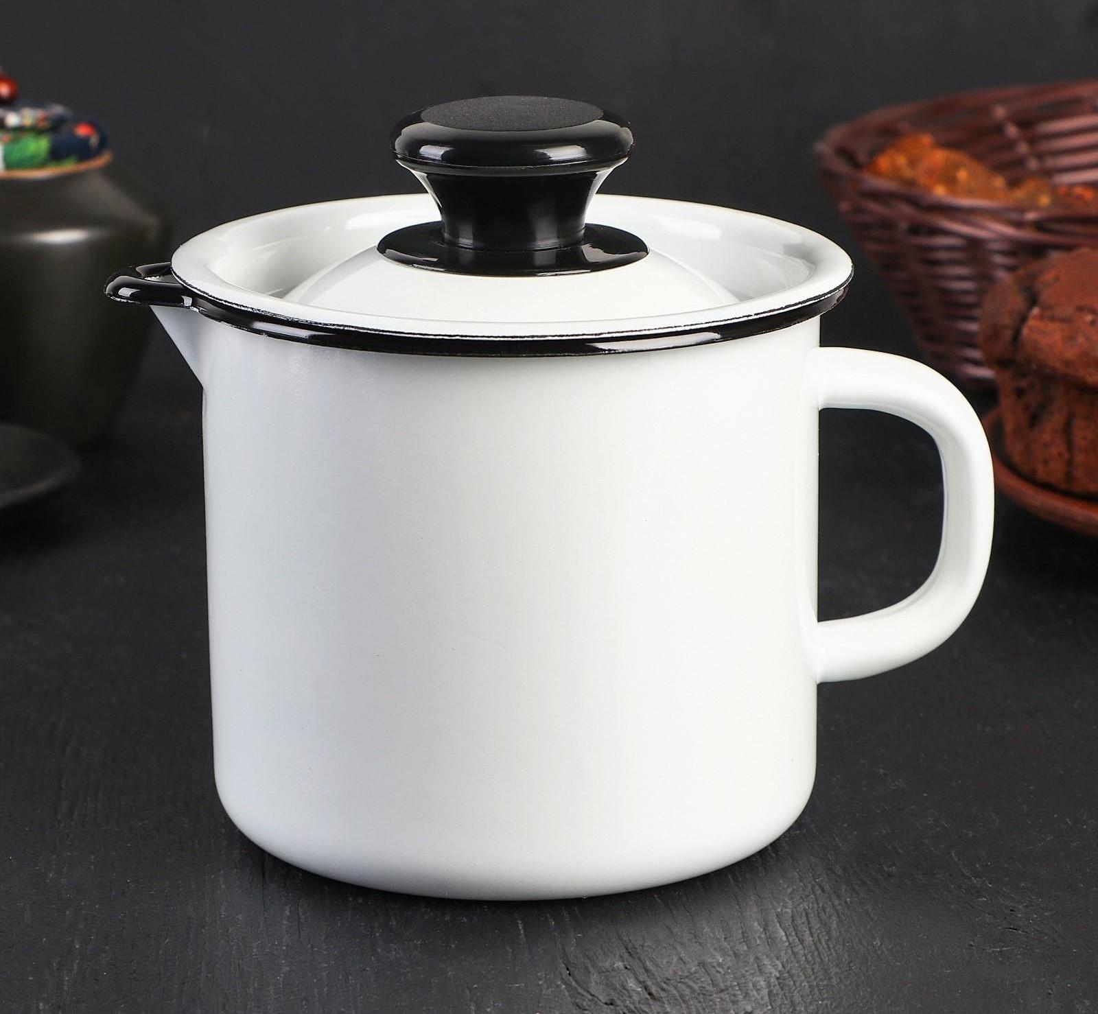 Кружка с носиком, 1 л, с крышкой, без деколи, цвет белый