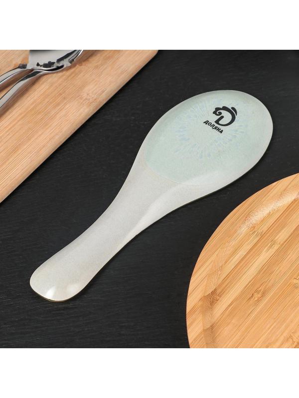 Подставка стеклянная под ложку Доляна «Романтичный киви», 23,5×8,3 см, цвет зелёный