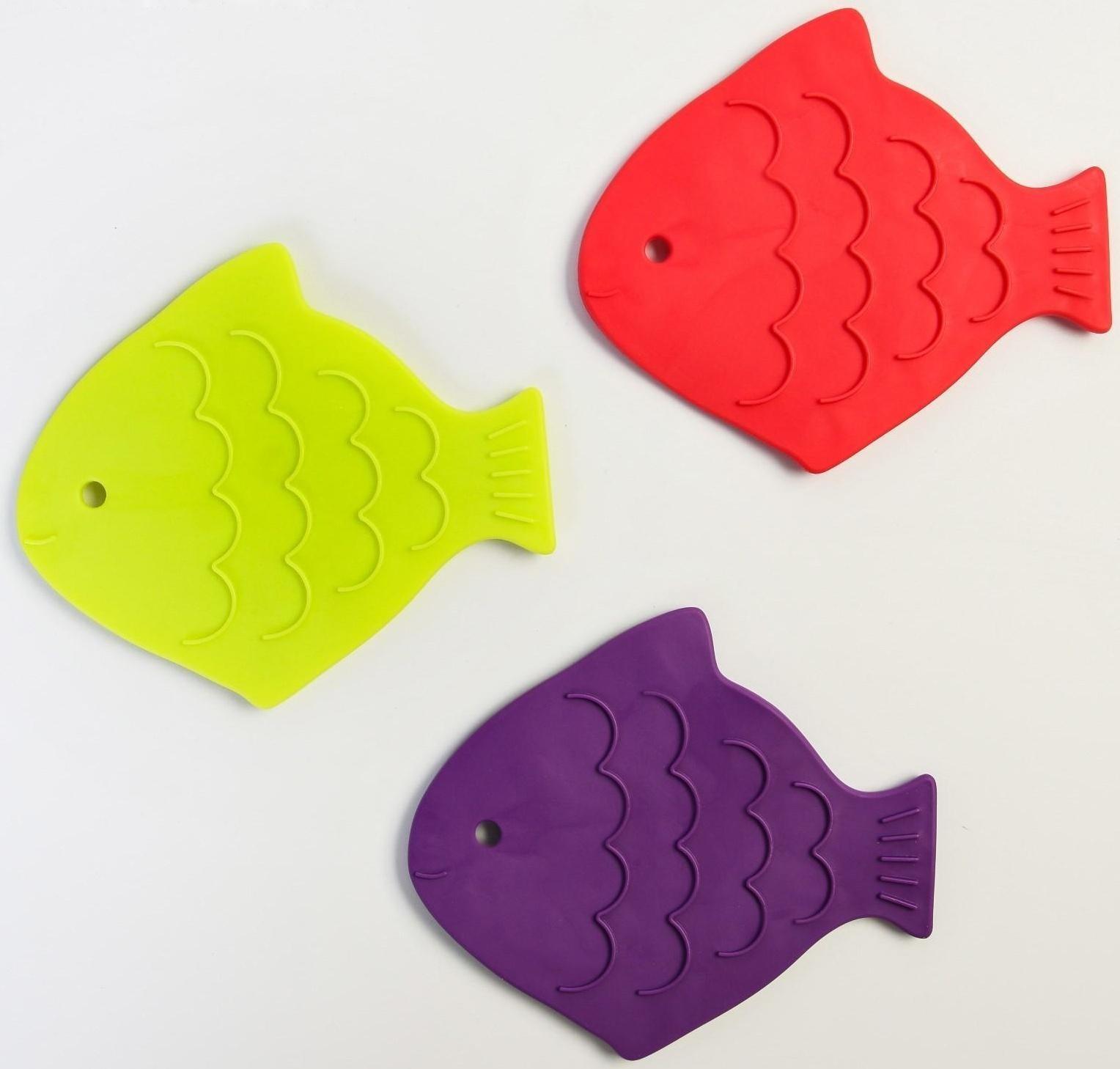 Набор антискользящих мини-ковриков для ванны 12 шт., цвет МИКС