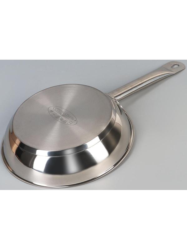 Сковорода «Общепит», d=24 см, корпус 0,6 мм, дно 3,5 мм, с теплораспределительным слоем, металлическая ручка, индукция, цвет хромированный