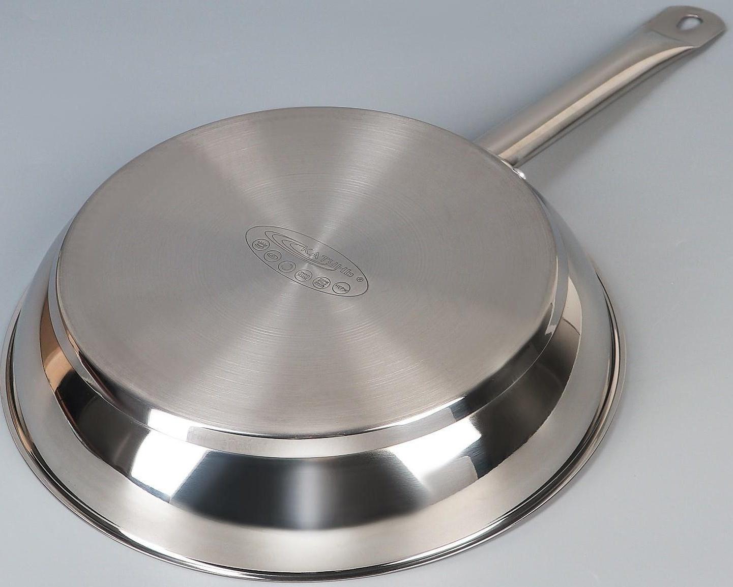 Сковорода «Общепит», d=30 см, корпус 0,6 мм, дно 3,5 мм, с теплораспределительным слоем, металлическая ручка, индукция, цвет хромированный