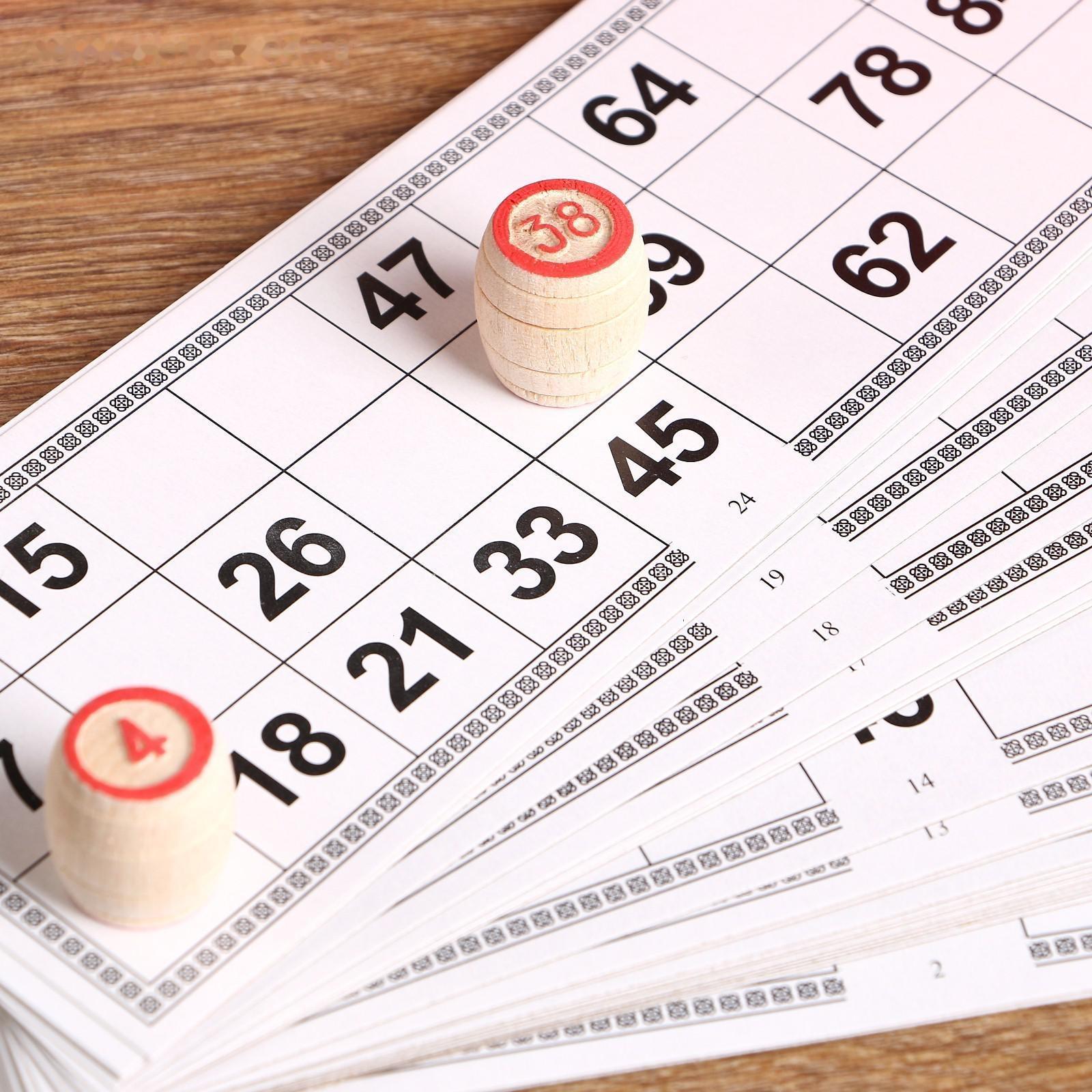 Русское лото, 24 карточки, карточка 22 х 8 см, бочонок 2.3 х 1.5 см, жестяная упаковка