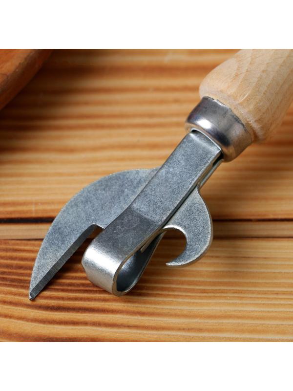 Нож консервный с деревянной ручкой