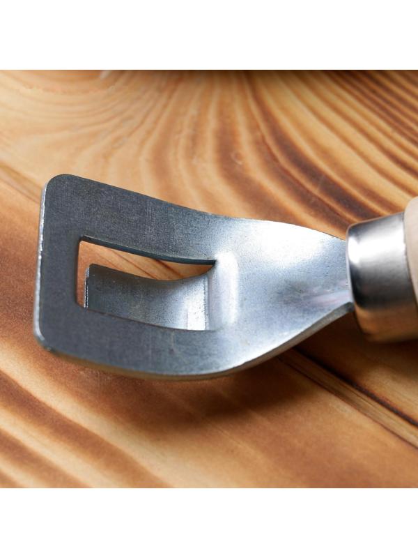 Чапельник с деревянной ручкой