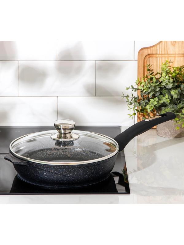 Сковорода «Гранит Star», d=24 см, стеклянная крышка, антипригарное покрытие, цвет чёрный