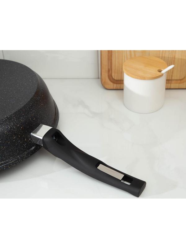 Сковорода «Гранит star», d=30 см, пластиковая ручка, антипригарное покрытие, цвет чёрный