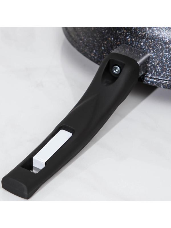 Сковорода «Гранит Star», d=28 см, пластиковая ручка, антипригарное покрытие, цвет чёрный