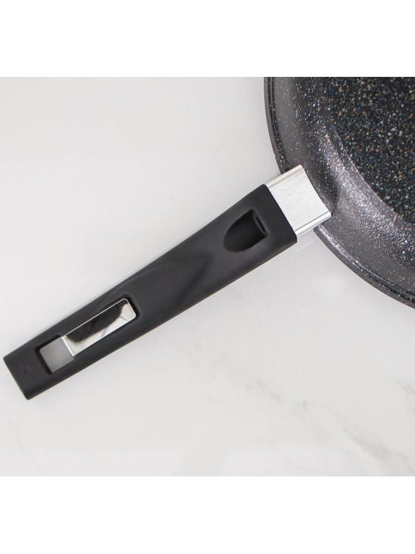 Сковорода «Гранит Star», d=26 см, пластиковая ручка, антипригарное покрытие, цвет чёрный