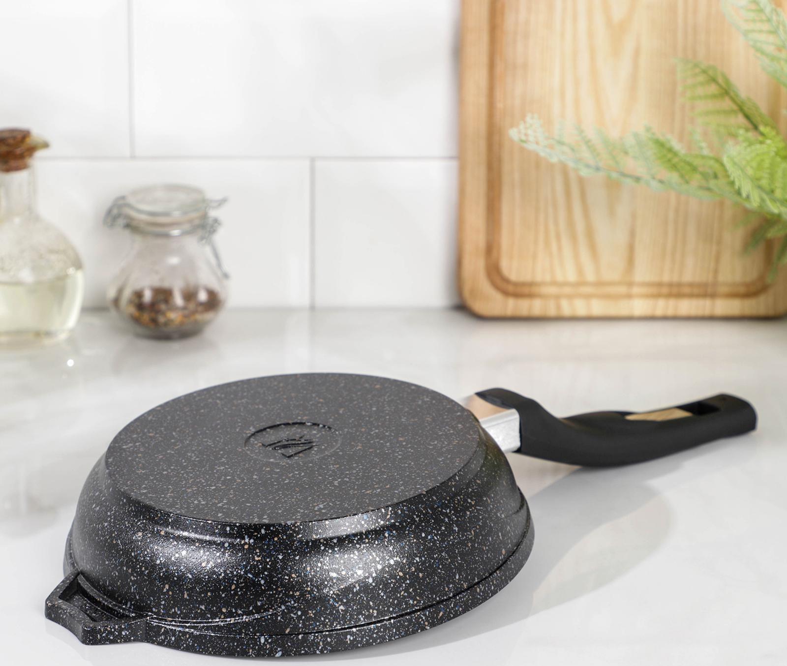 Сковорода «Гранит Star», d=18 см, пластиковая ручка, антипригарное покрытие, цвет чёрный