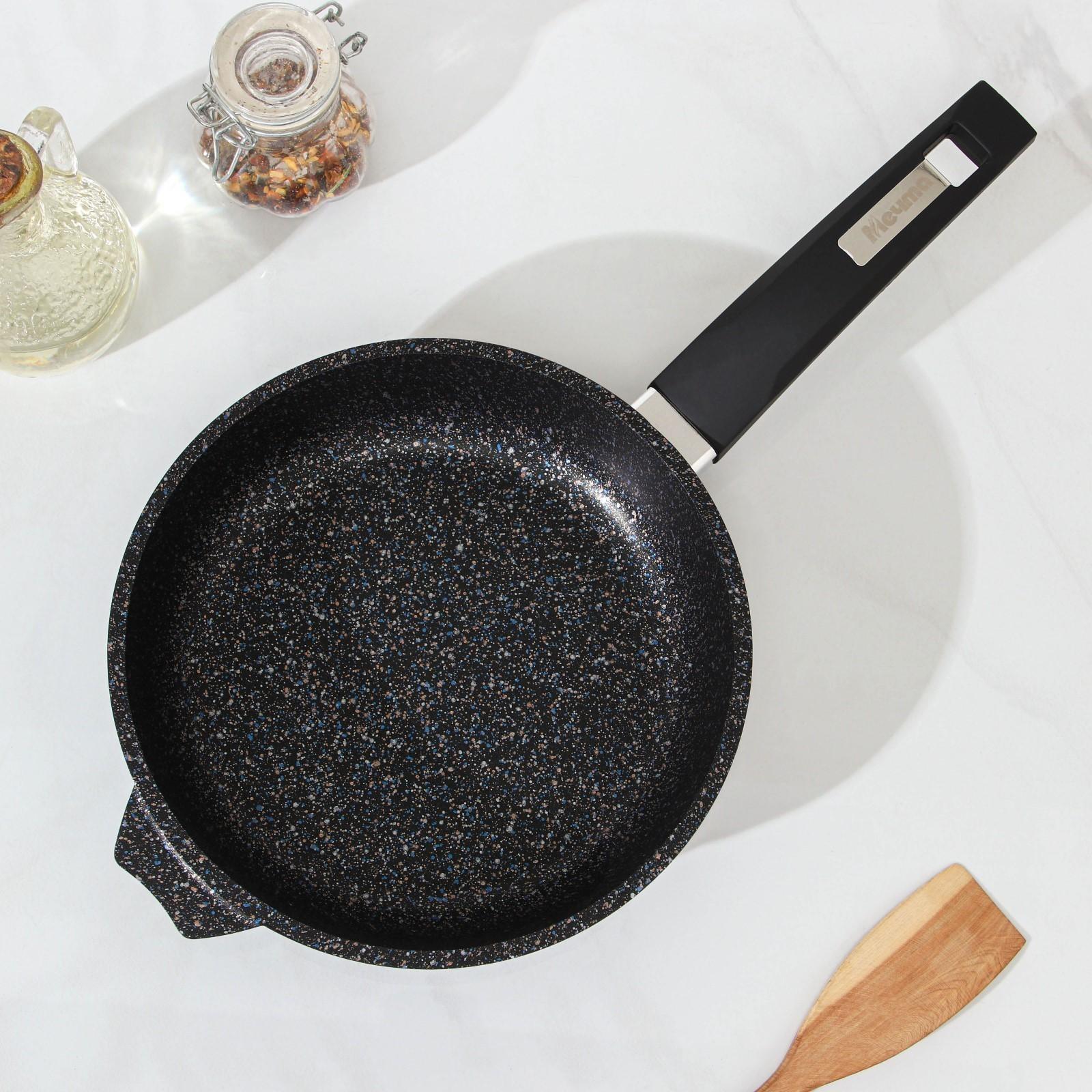 Сковорода «Гранит Star», d=20 см, пластиковая ручка, антипригарное покрытие, цвет чёрный