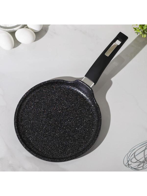 Сковорода блинная «Гранит Star», d=22 см, пластиковая ручка, антипригарное покрытие, цвет чёрный