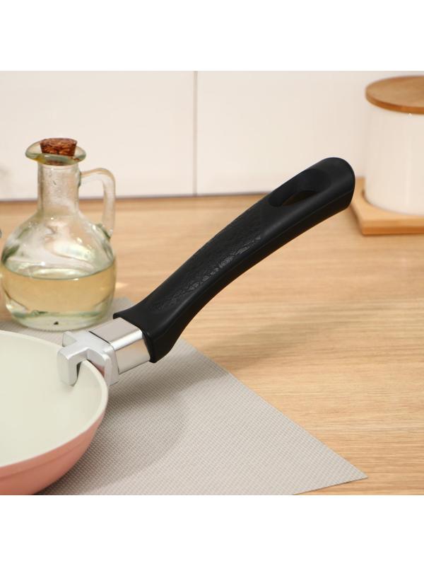 Чапельник, цвет чёрный