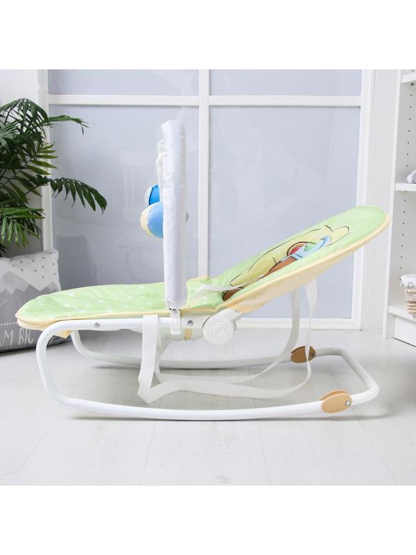 Шезлонг - качалка для новорождённых «Мишка под одеялком», игровая дуга, игрушки МИКС