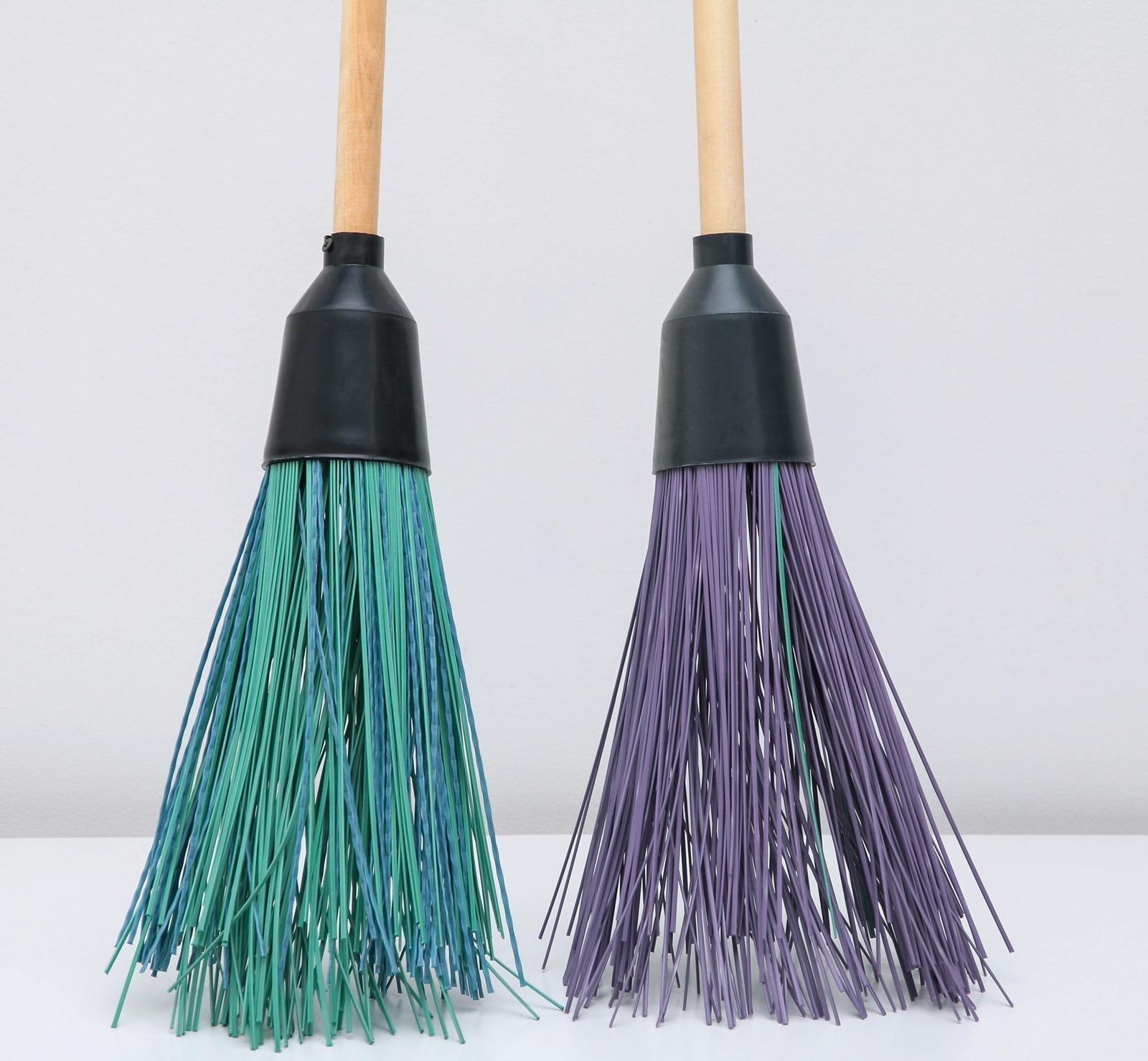 Метла полипропиленовая, наборная, с черенком, 3 фланца, цвет МИКС