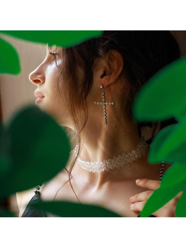 Серьги со стразами 