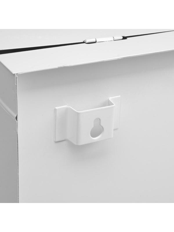 Бак настенный 