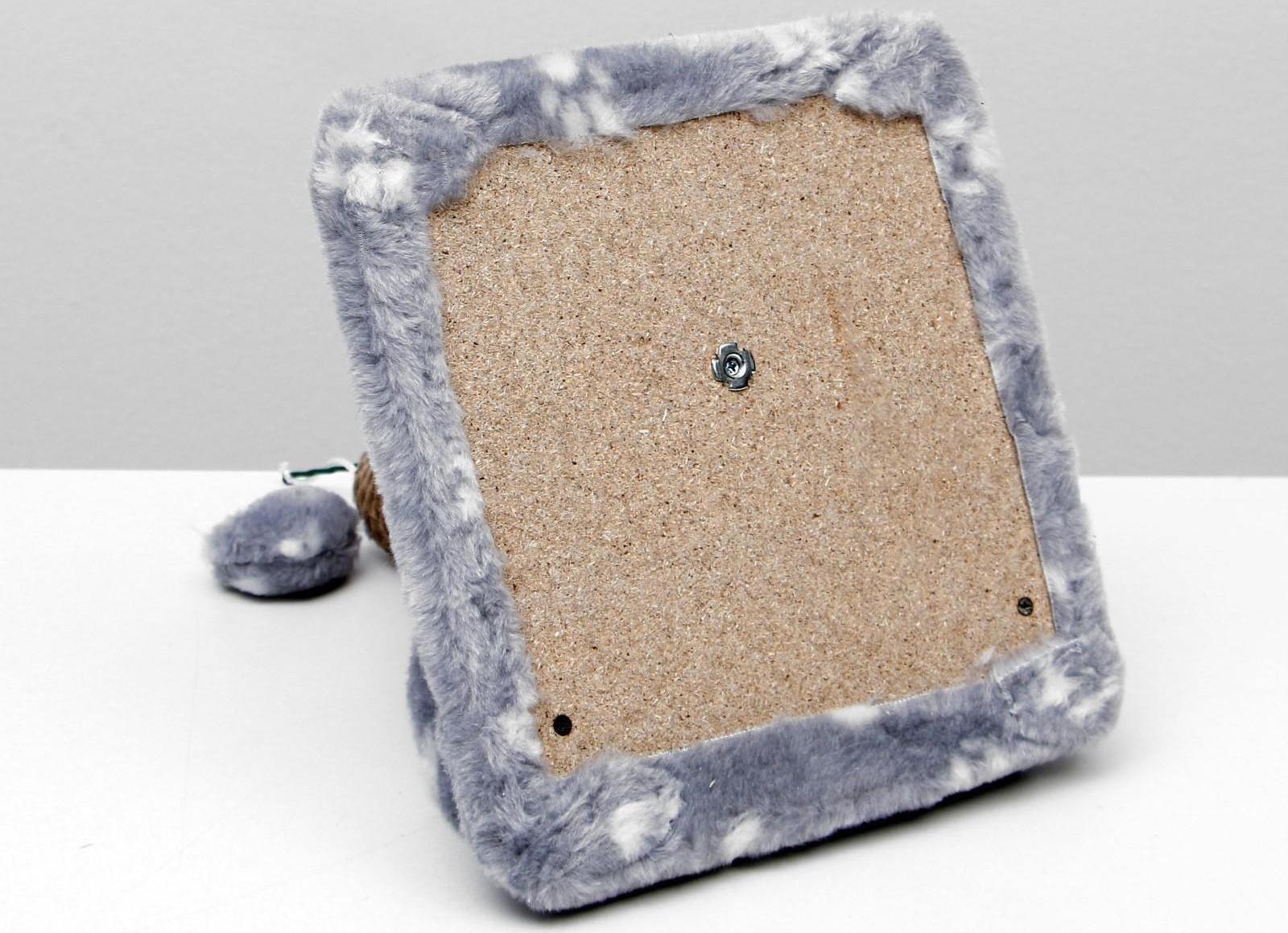 Когтеточка двойная для котят на подставке, джут, 30 х 28 х 32 см, серая с лапками