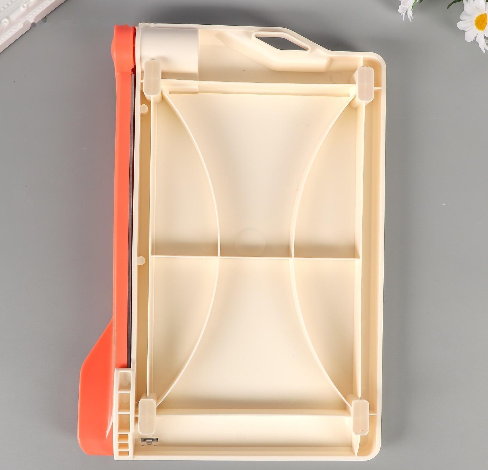 Резак для бумаги гильотинный “Рукоделие” 22см