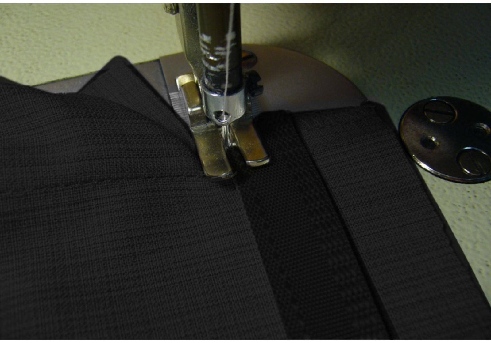 Лента брючная, 15 мм, 200 ± 1 м, цвет чёрный