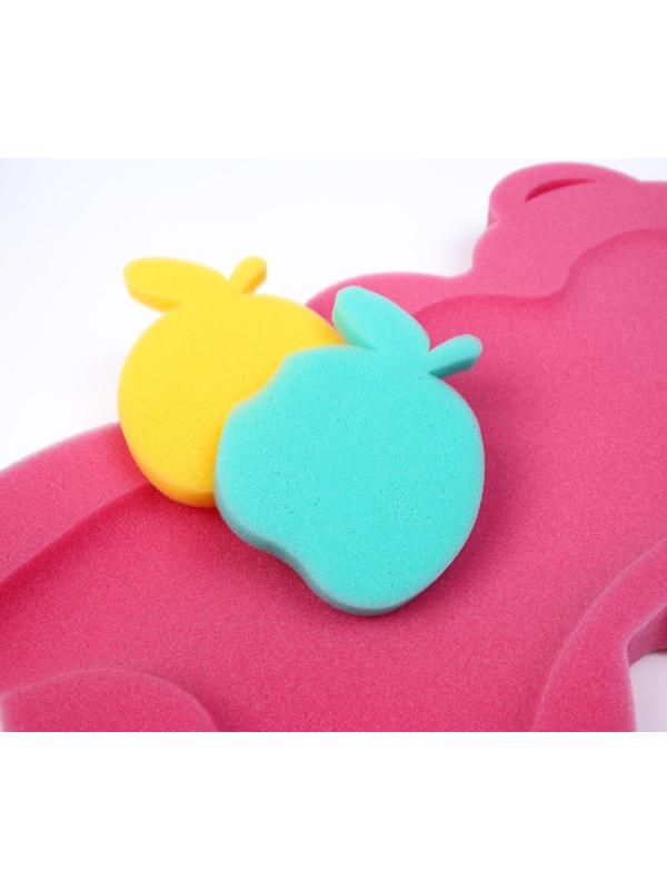 Подкладка для купания макси «Мишка», цвет красный/розовый, 55х30х6см