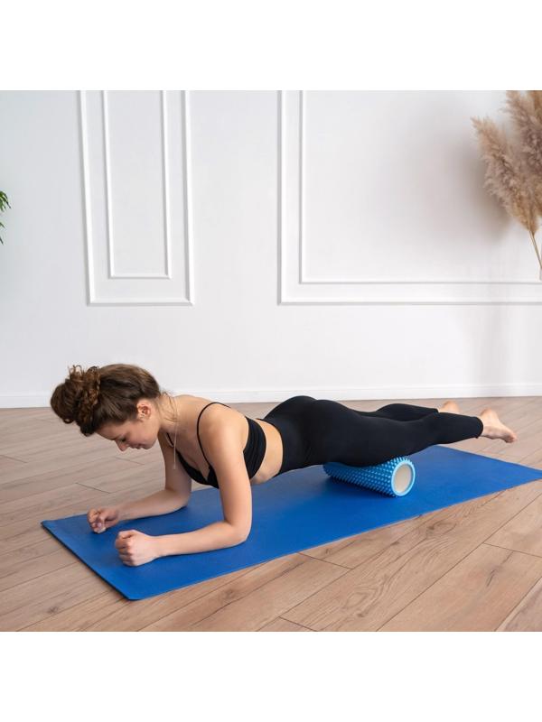 Роллер массажный для йоги 33 х 12 см, цвет светло-голубой