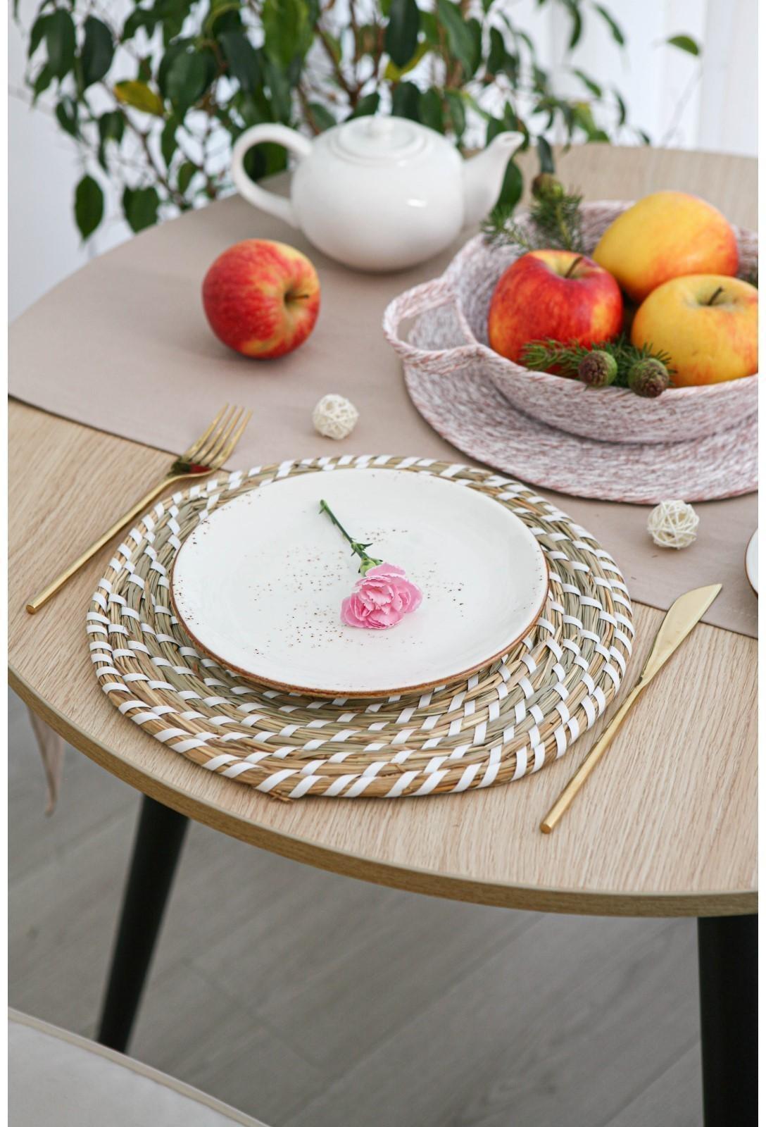 Салфетка сервировочная на стол Доляна «Солнце», d=30 см, цвет белый