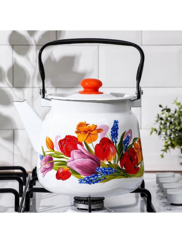 Чайник «Тюльпан Май», 3,5 л, с кнопкой, индукция, цвет белый