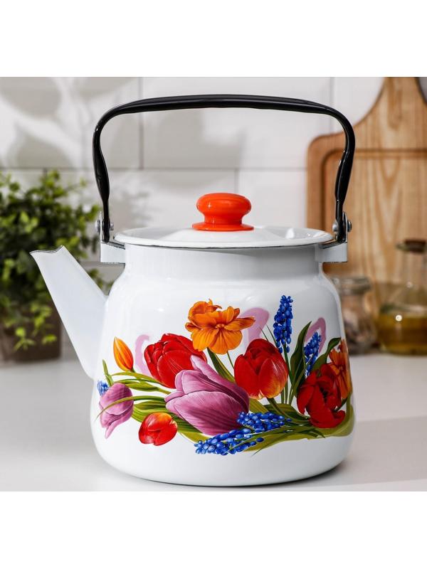 Чайник «Тюльпан Май», 3,5 л, с кнопкой, индукция, цвет белый