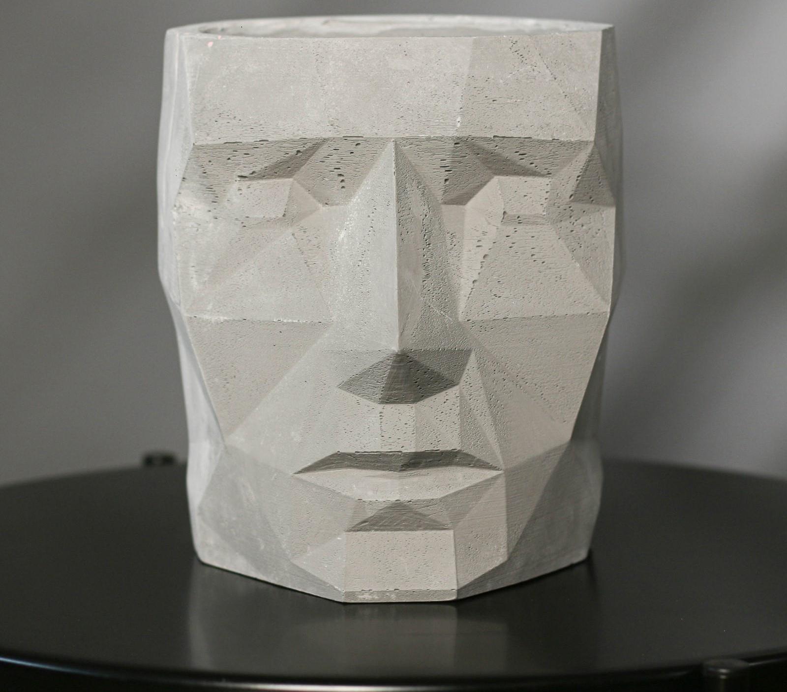 Кашпо полигональное из гипса «Голова», серое, 16 х 20 см