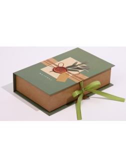 Коробка - книга «С любовью», 20 х 12,5 х 5 см