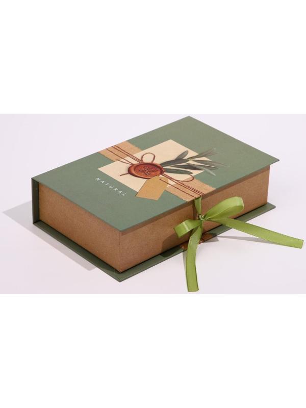 Коробка - книга «С любовью», 20 х 12,5 х 5 см