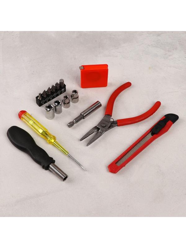 Подарочный набор инструментов для водителя «С Новым Годом!», 16 предметов