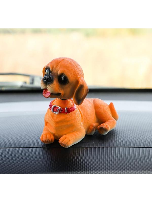 Собака на панель авто, качающая головой, СП15