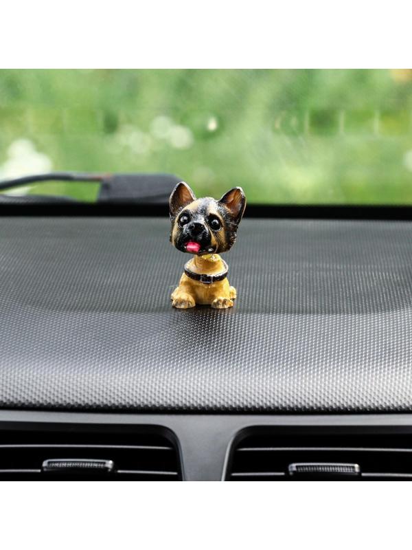 Собака на панель авто, качающая головой, СП22