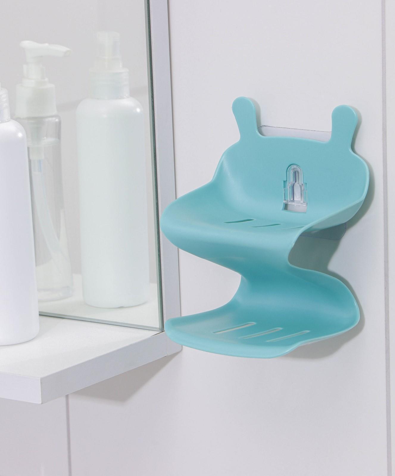 Держатель для ванных принадлежностей на липучке «Волна», 12×11×14 см, цвет МИКС