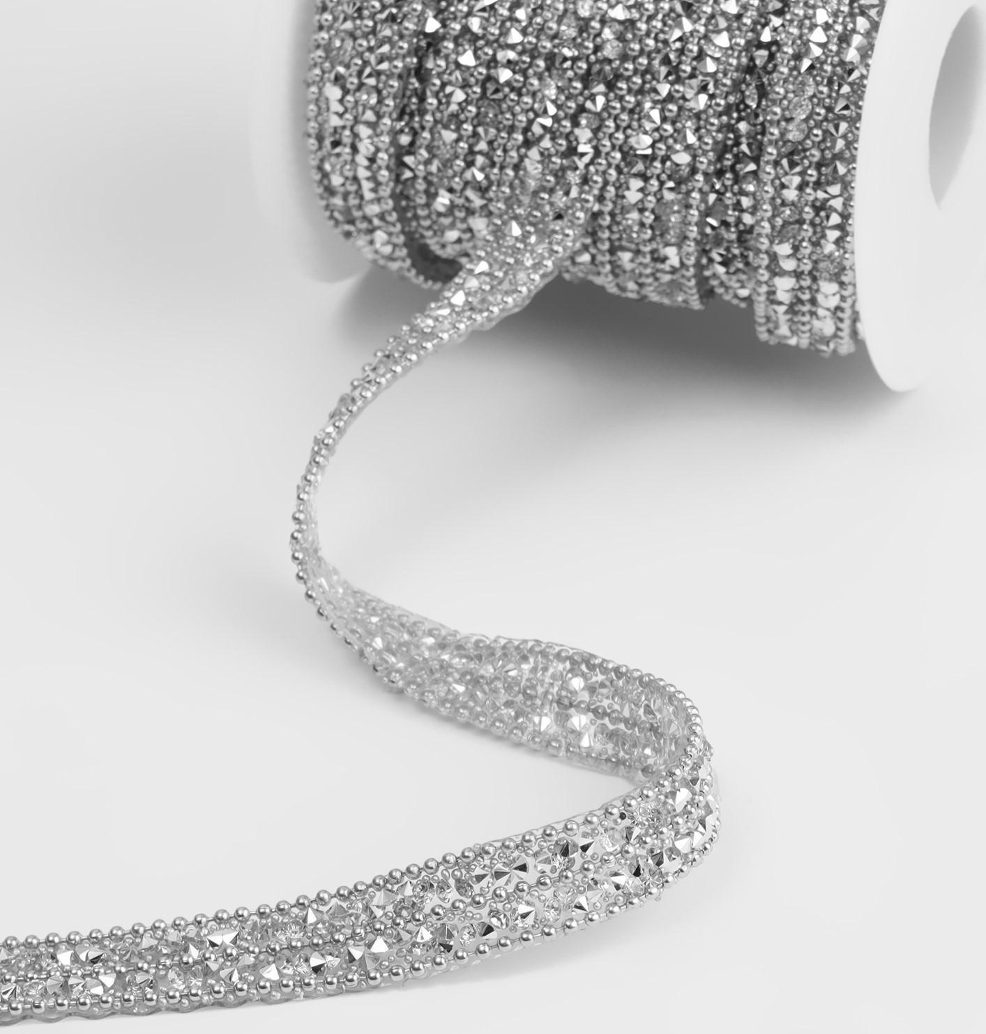 Стразы и бусины термоклеевые, ширина - 10 мм, 4,5 ± 0,5 м, цвет серебряный