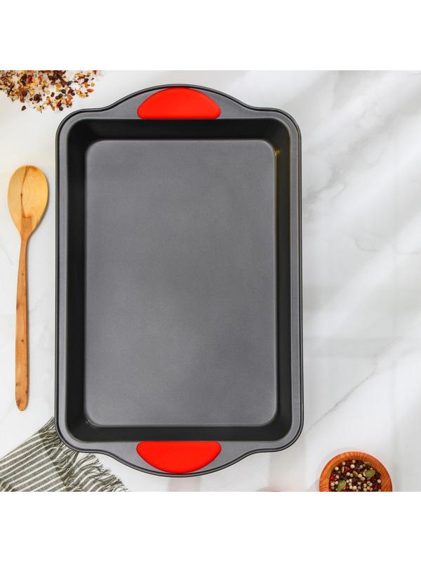 Противень для выпечки Доляна «Софт. Прямоугольник», 40,5×25,5×5,5 см, с силиконовыми ручками, антипригарное покрытие, цвет чёрный