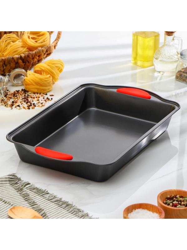 Противень для выпечки Доляна «Софт. Прямоугольник», 40,5×25,5×5,5 см, с силиконовыми ручками, антипригарное покрытие, цвет чёрный