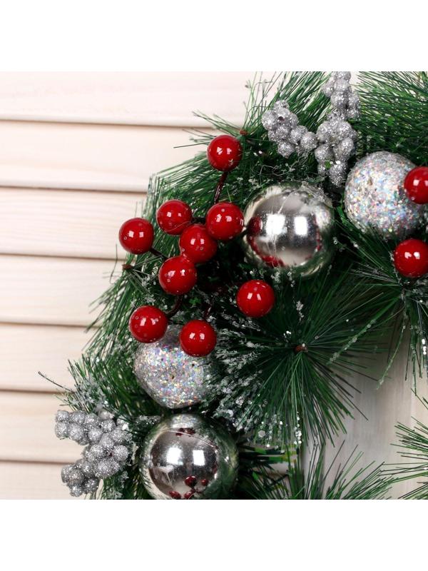 Венок новогодний d-25 см 