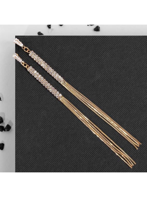 Серьги висячие со стразами 