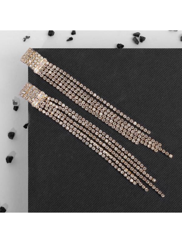 Серьги висячие со стразами 