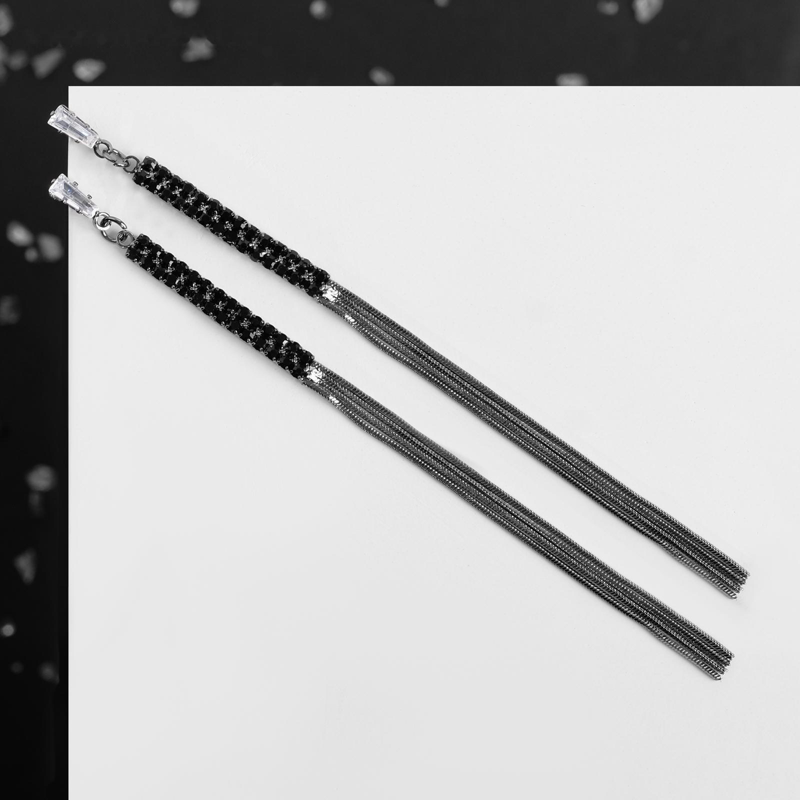 Серьги висячие со стразами 