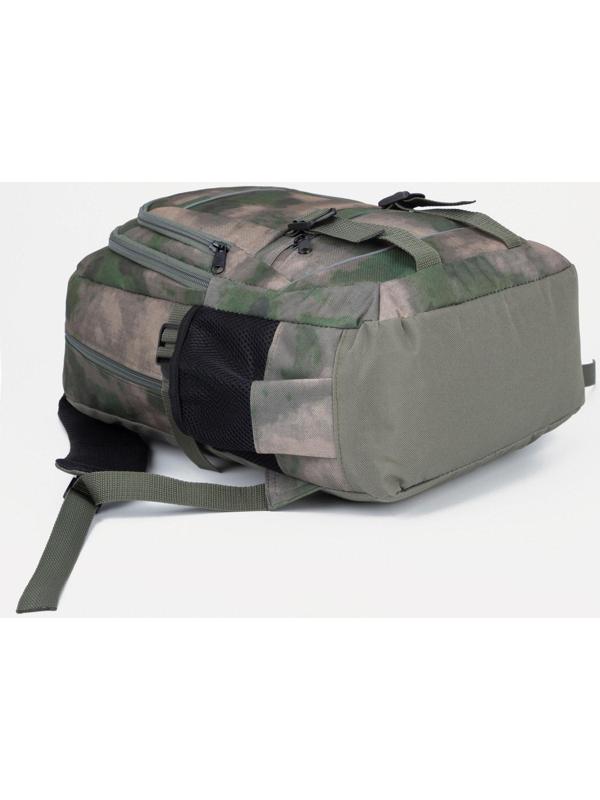 Рюкзак туристический, 2 отдела на молниях, 5 наружных карманов, цвет зелёный