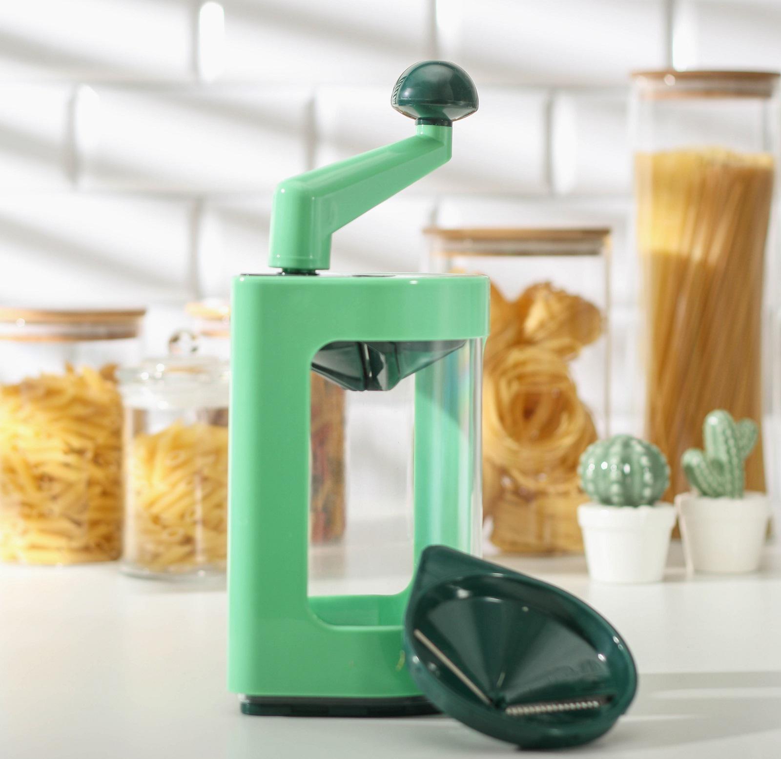 Овощерезка механическая «Отрада», 2 насадки