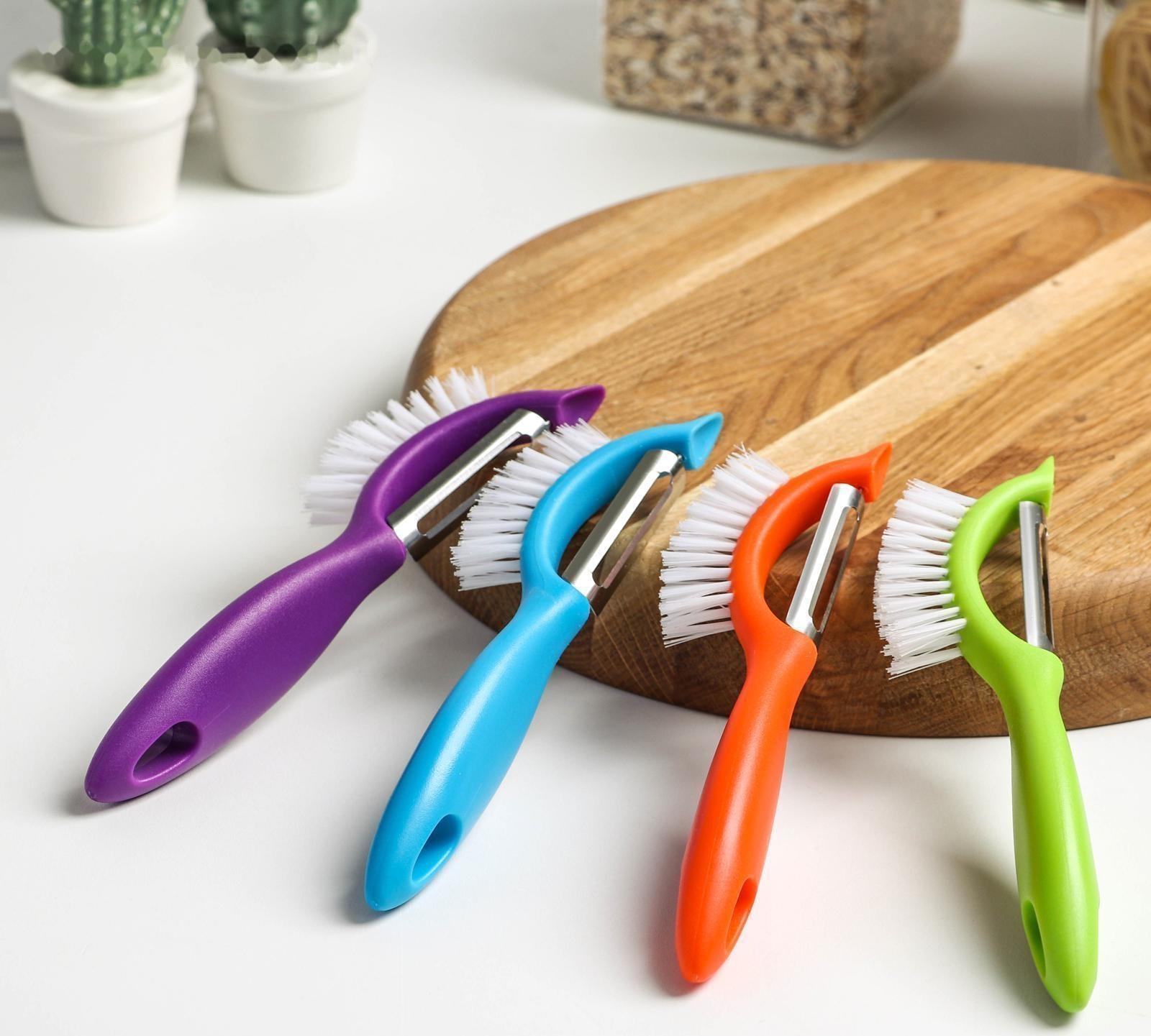 Овощечистка «Сарбо», 18,5×5 см, с щеткой, цвет МИКС