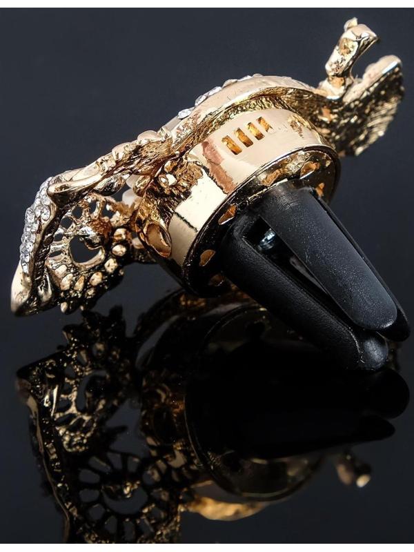 Украшение в дефлектор автомобиля 