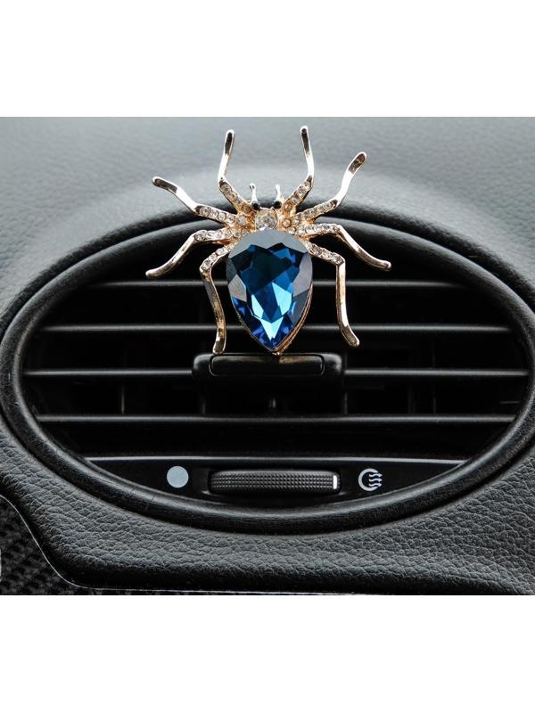 Украшение в дефлектор автомобиля 