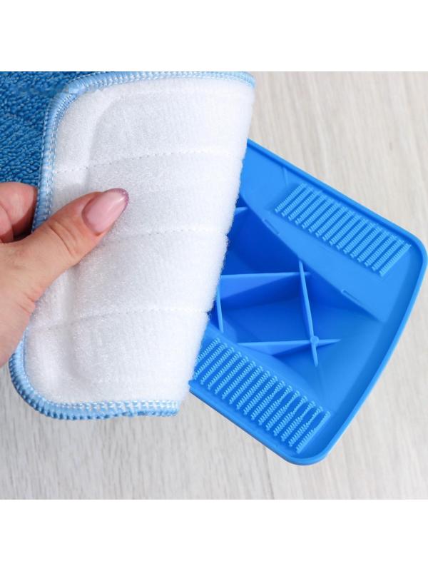 Швабра для мытья пола с распылителем и щёткой Доляна, насадка из микрофибры 42×14 см, стальная ручка 120 см, цвет МИКС