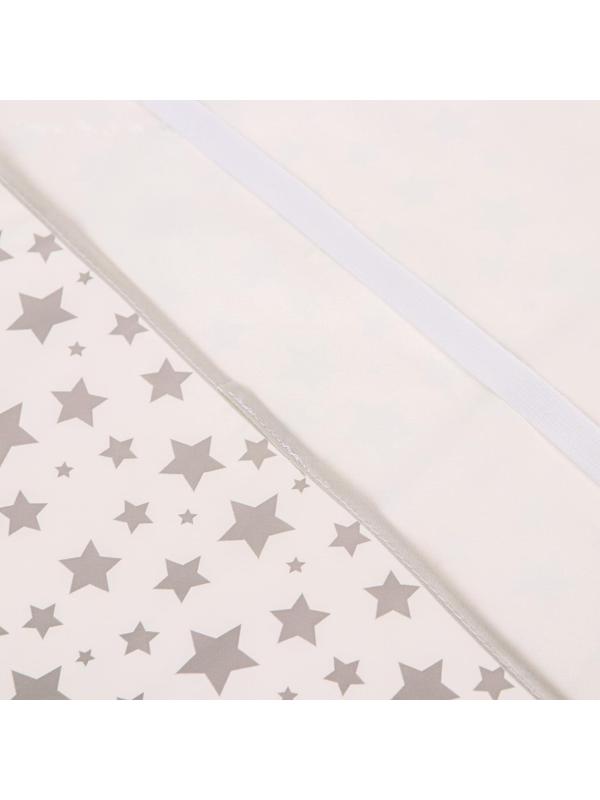 Клеёнка-наматрасник с резинками-держателями, с рисунком «Серые звезды»