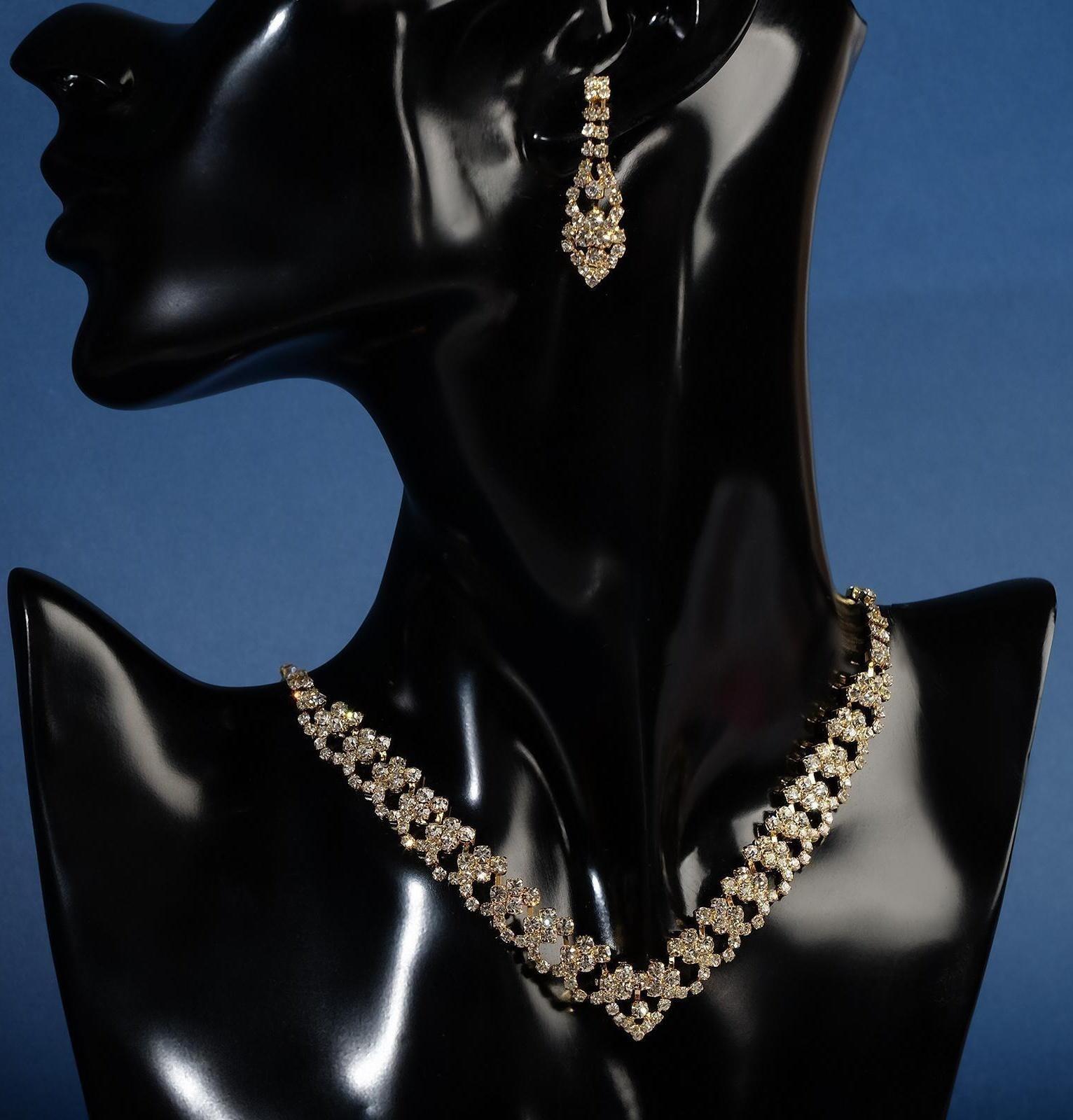 Набор 2 предмета: серьги, колье 